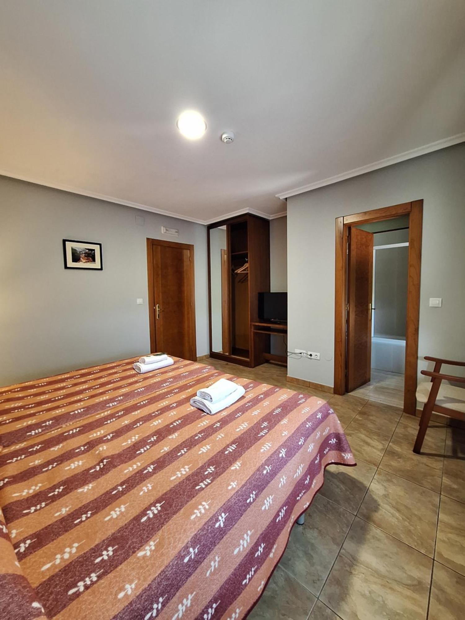 Hostal Europa San Roque del Acebal Ngoại thất bức ảnh
