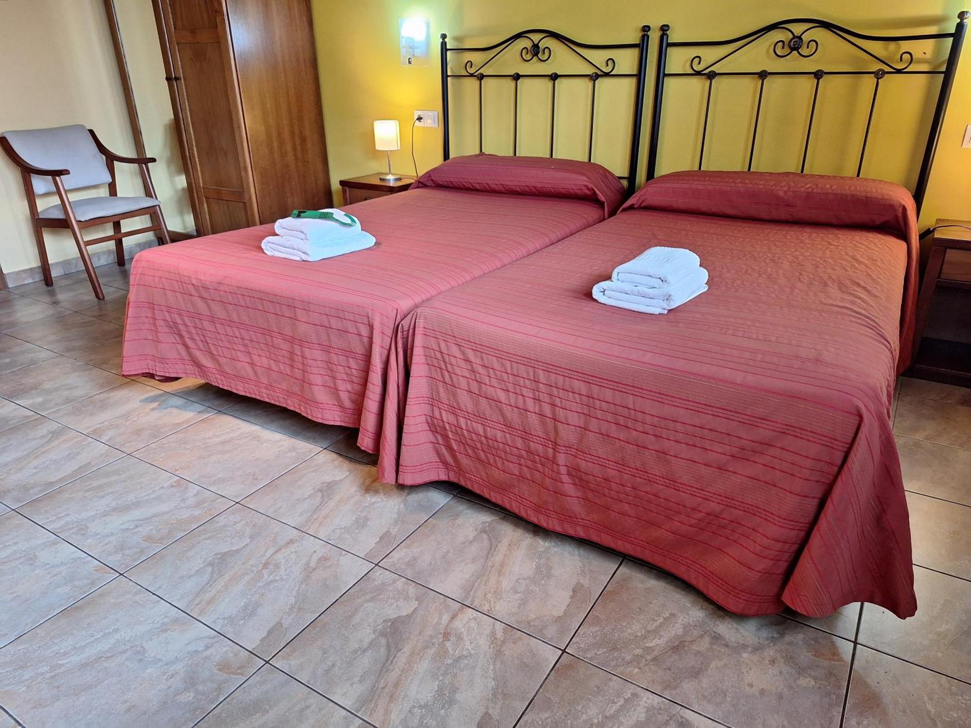 Hostal Europa San Roque del Acebal Ngoại thất bức ảnh