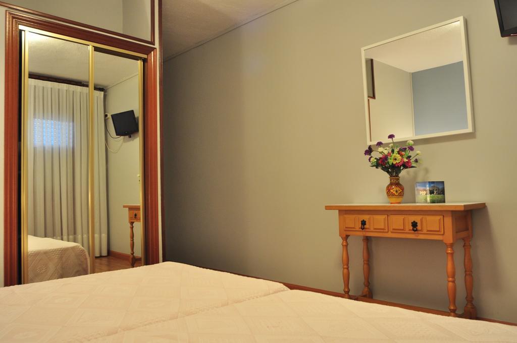 Hostal Europa San Roque del Acebal Phòng bức ảnh