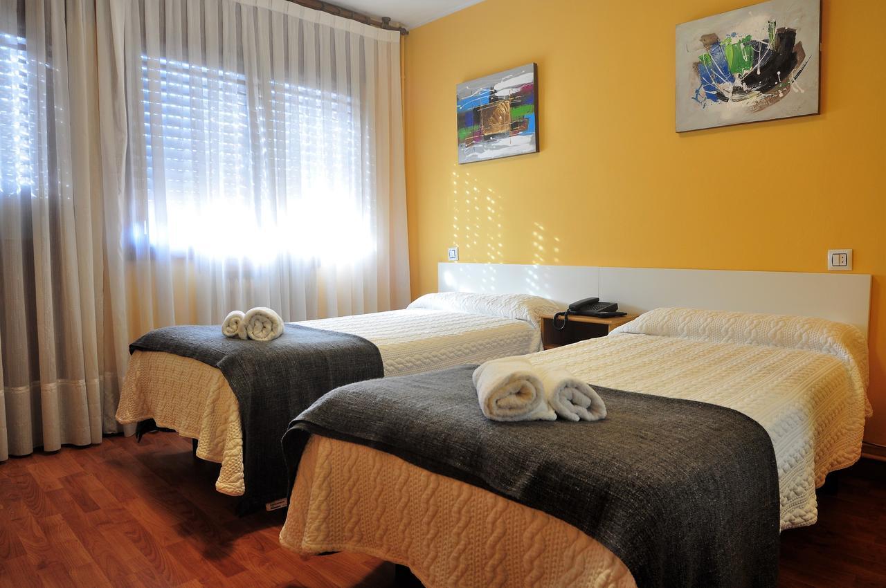 Hostal Europa San Roque del Acebal Ngoại thất bức ảnh